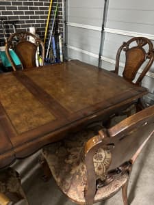 Wanted: Antique dining table and 6 chairs