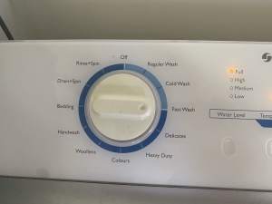 Simpson 9.5kg Washing machine