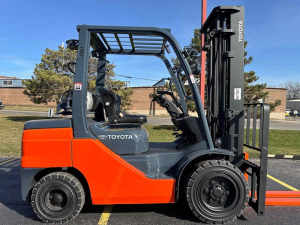 Experienced Container Forklift Drivers Wanted !!