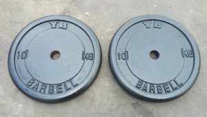 Gym weights pair of York 10kg standard iron plates