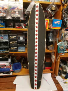 Vintage collectable Kryptonic skate board great for collector 