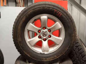 T - 136 - Toyota Prado Wheels and tyres
