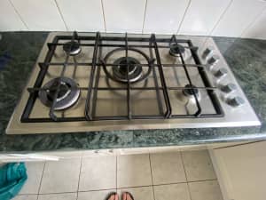 Fisher and Paykel 90cm Gas Cooktop