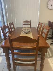 Dining suite, 6 chairs