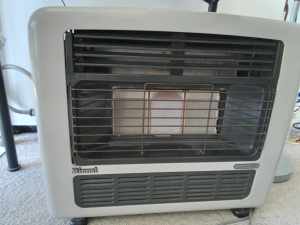 RINNAI gas heater Free to Licenced Technician