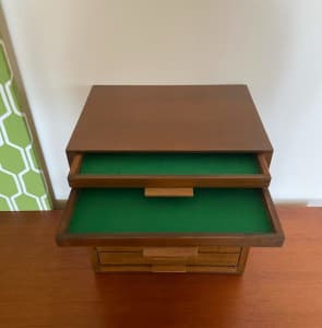 Vintage Antique Industrial 8 Drawer Desk Specimen Chest Filing Cabinet