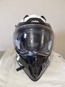 Large Motorbike Helmet - ONeal Sierra II R Dual Sport Helmet