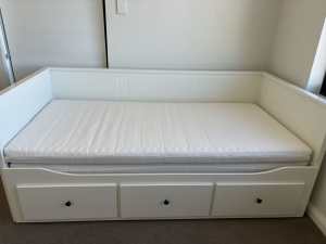 HEMNES Day Bed with storage + 2 mattresses
