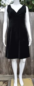 EMERGE Black Velvet Dress - Size 10 - EUC