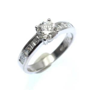 18ct White Gold Ladies Diamond Ring Size J½ 003000227032