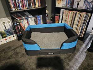 Good quality small dog bed 