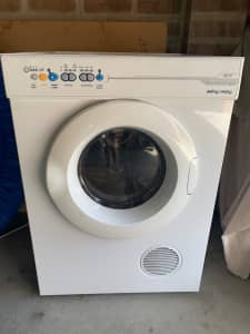 FISHER & PAYKEL DRYER