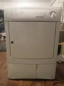 6KG Electrolux Condenser Dryer DELIVERY AVAILABLE 