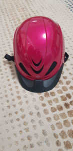 Riding helmet Kids Small ~ Good condition