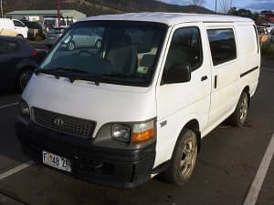 2004 Toyota Hiace Van - Manual Duel Fuel