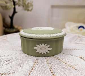 Wedgwood Green Jasperware Oval Trinket Box With Lid 
