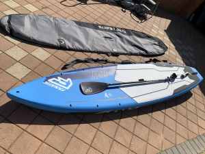Brand new solid 12’ sup board with paddle & extra’s.