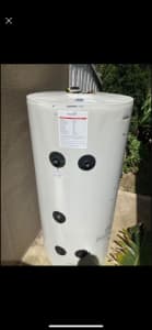 Chromagen Solar hot water tank 375L