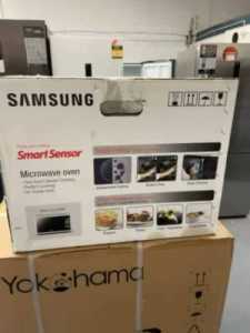 Factory Seconds Samsung Microwave 40L