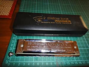 Chromonica Hohner mellow tone serial no 7397 made in germany