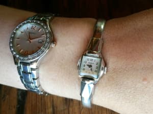 Vintage Ladies Benrus 10K White Gold Bracelet / Cuff Watch
