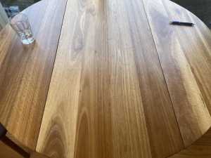 $140. Beautiful handmade Tasmanian oak table