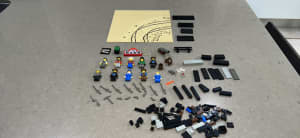 Vintage LEGO WESTERN Cowboy theme bulk minifigures parts baseplate