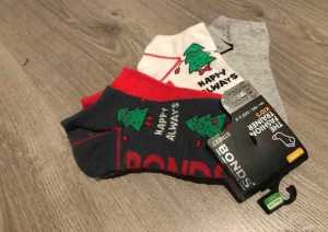 (Brand new) Bonds kids Christmas socks 4 pack (size 3 - 8)