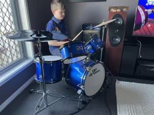 Drum kit half size for juniors