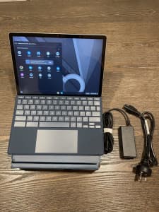 HP Chromebook 11in 8GB SDRAM 128GB eMMc Storage Laptop/Tablet