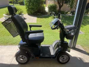 In New Condition - Aidacare - Aspire Deluxe Mobility Scooter - HS898