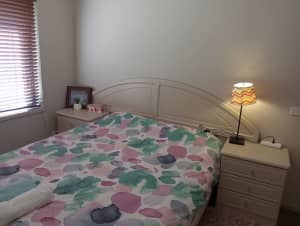 Large room in Point Cook $180 per week with all bills included