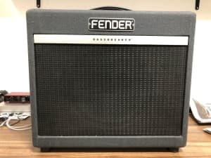 Fender Bassbreaker 15 Combo - 15 Watt Tube Guitar Amplifier