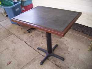 Lovely Retro style Table-laminated top with wooden border