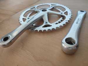 Campagnolo chorus 10 speed crankset with 52/39 teeth & 172.5mm length 