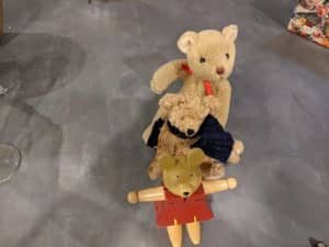 Jointed Teddy bears x 3