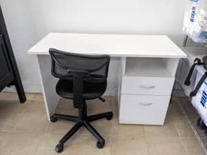 Student desk and chair for sale 