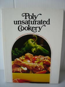 POLY-UNSATURATED COOKERY BOOK