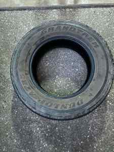 Dunlop grandtrek at25 tyres 255 /65r17