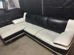 Sofa set and drawer in toongabbie 
