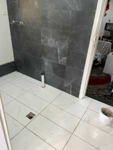 DO YOU NEED A FAST & GOOD TILER?? U ARE ON THE RIGHT AD.