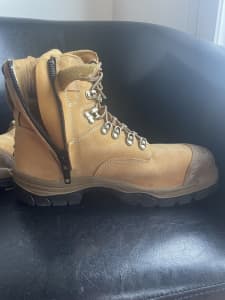 Steel toecap work boots - worn little
