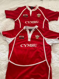 Cymru Wales boys rugby jerseys XL & 2XL