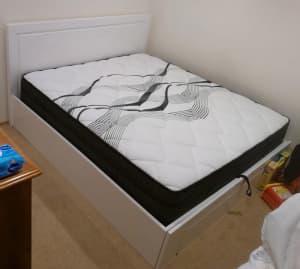 Bed frame White bedhead King Size Gas lift
