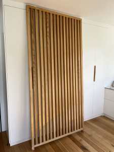 Tasmanian Oak handcrafted screen