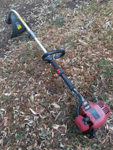 Whipper snippe. POPE Renegade 26cc line Trimmer. VGC 2stroke.
