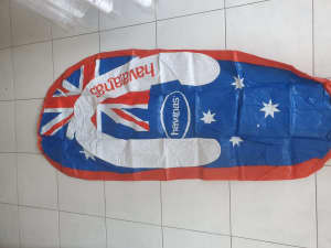 havaianas giant inflatable thong