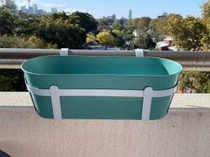 Outdoor hanging planter boxes $ 15each or $40 for 3 
