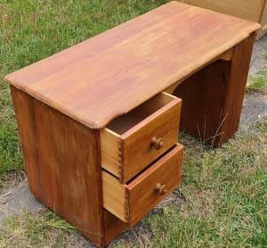 Vintage Solid wood study table desk with 3 drawers for Kids - Clayton