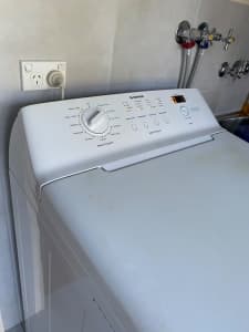 7.5kg Simpson top load washing machine